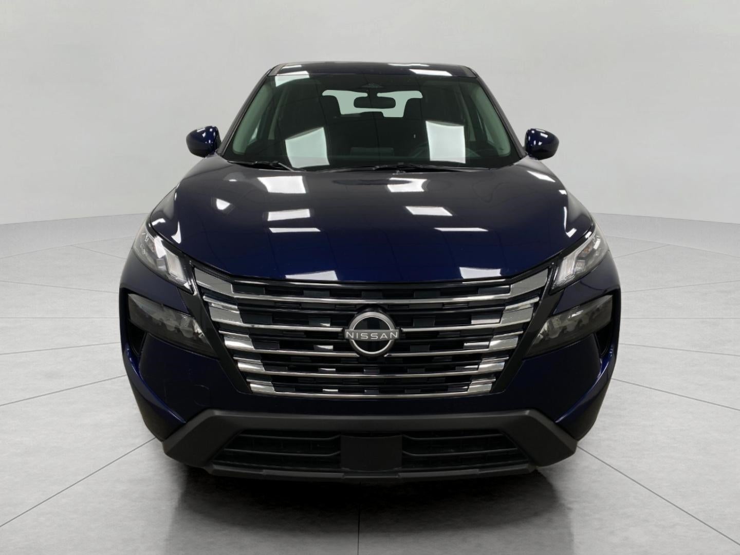 2025 Nissan Rogue AWD SV