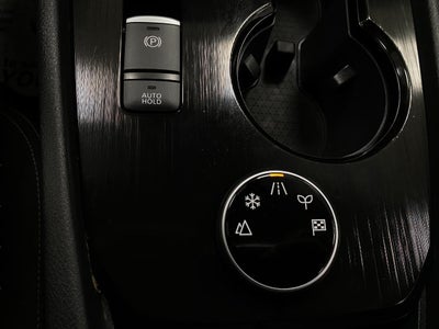 2025 Nissan Rogue AWD SV