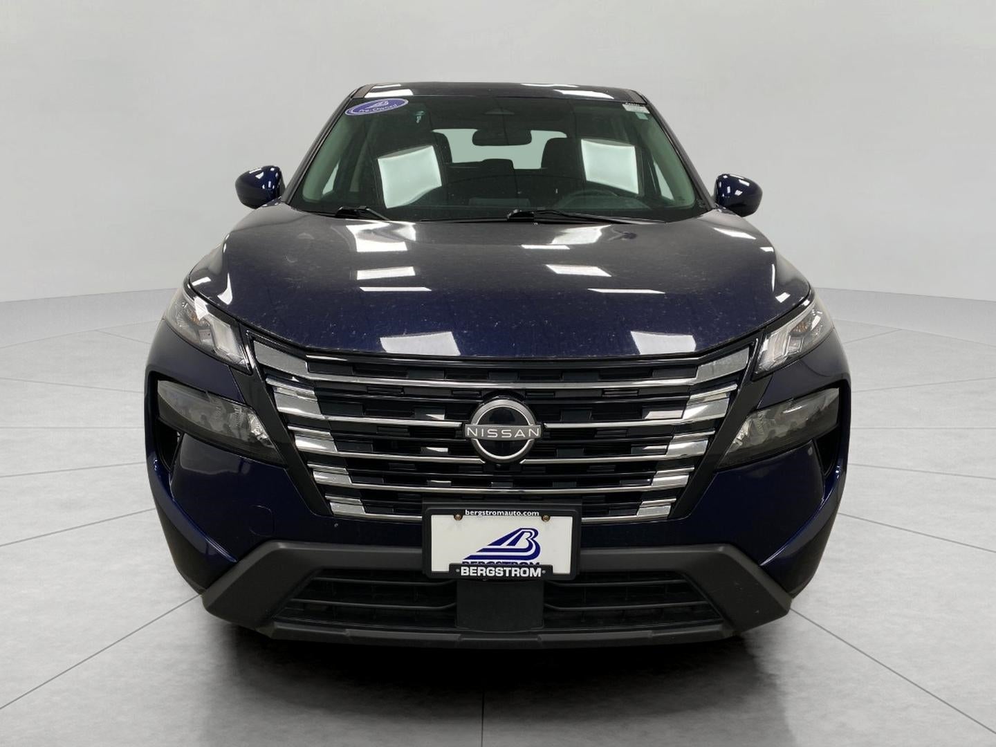 2025 Nissan Rogue AWD SV
