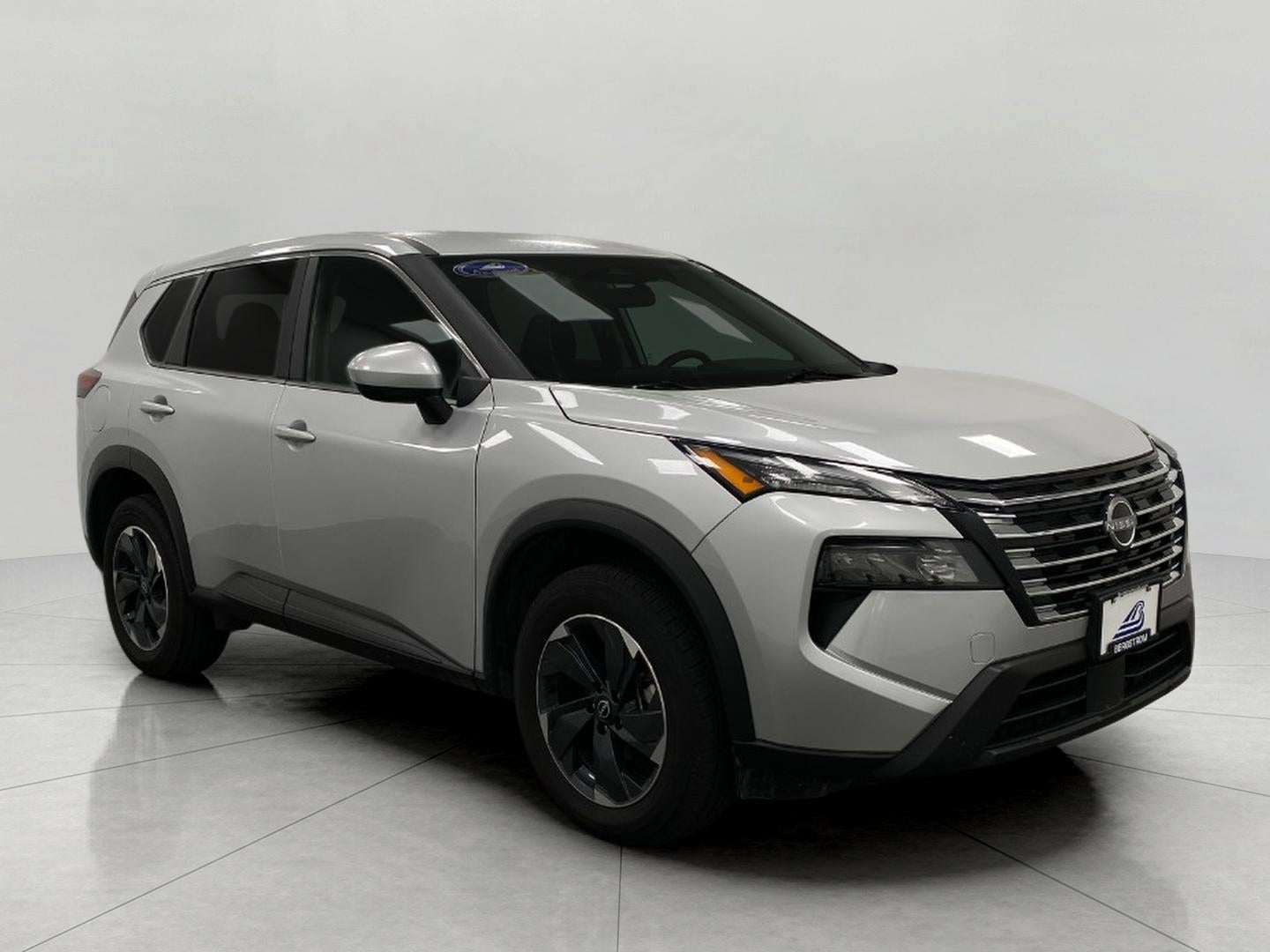 2025 Nissan Rogue AWD SV