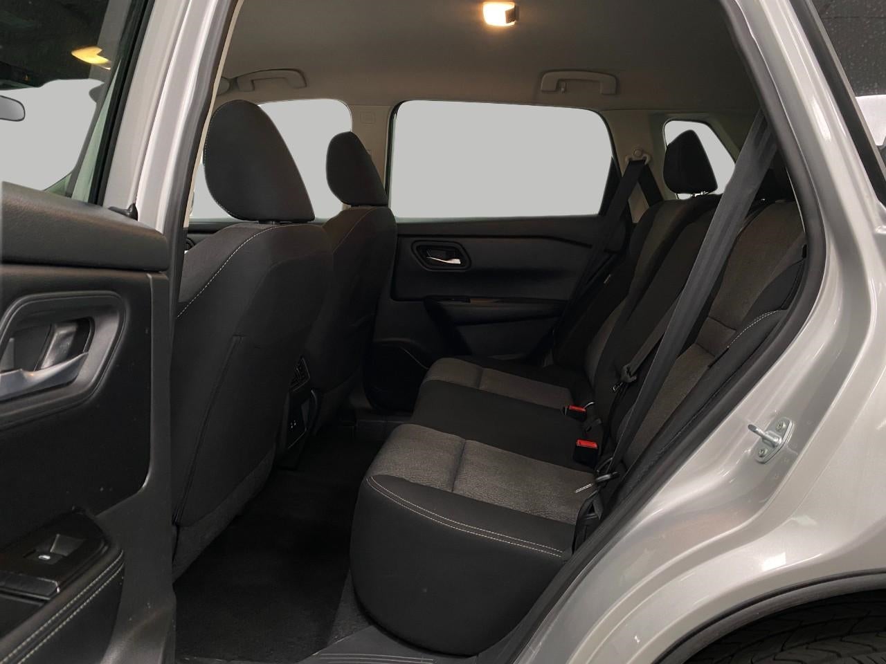 2025 Nissan Rogue AWD SV