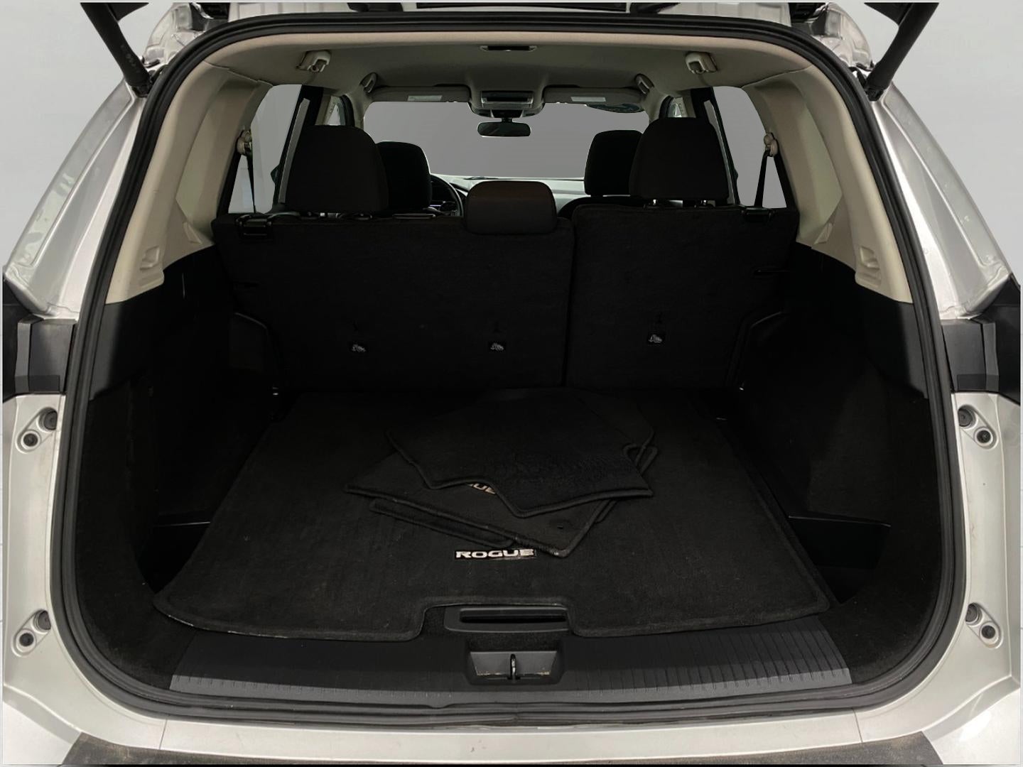 2025 Nissan Rogue AWD SV