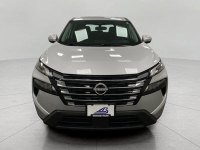 2025 Nissan Rogue AWD SV