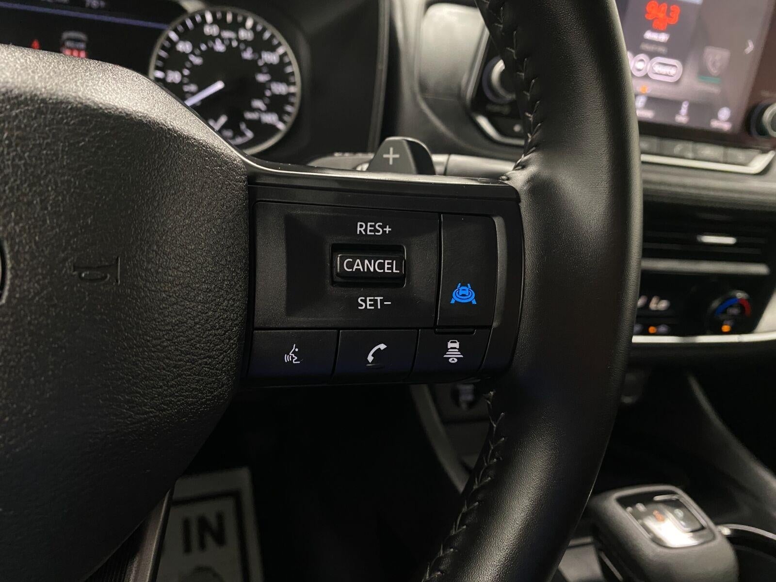 2025 Nissan Rogue AWD SV