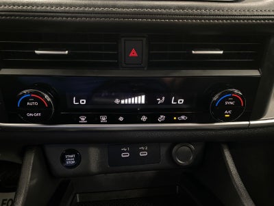 2025 Nissan Rogue AWD SV