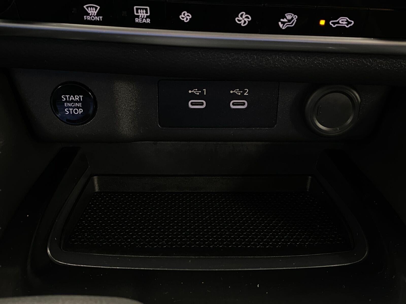 2025 Nissan Rogue AWD SV