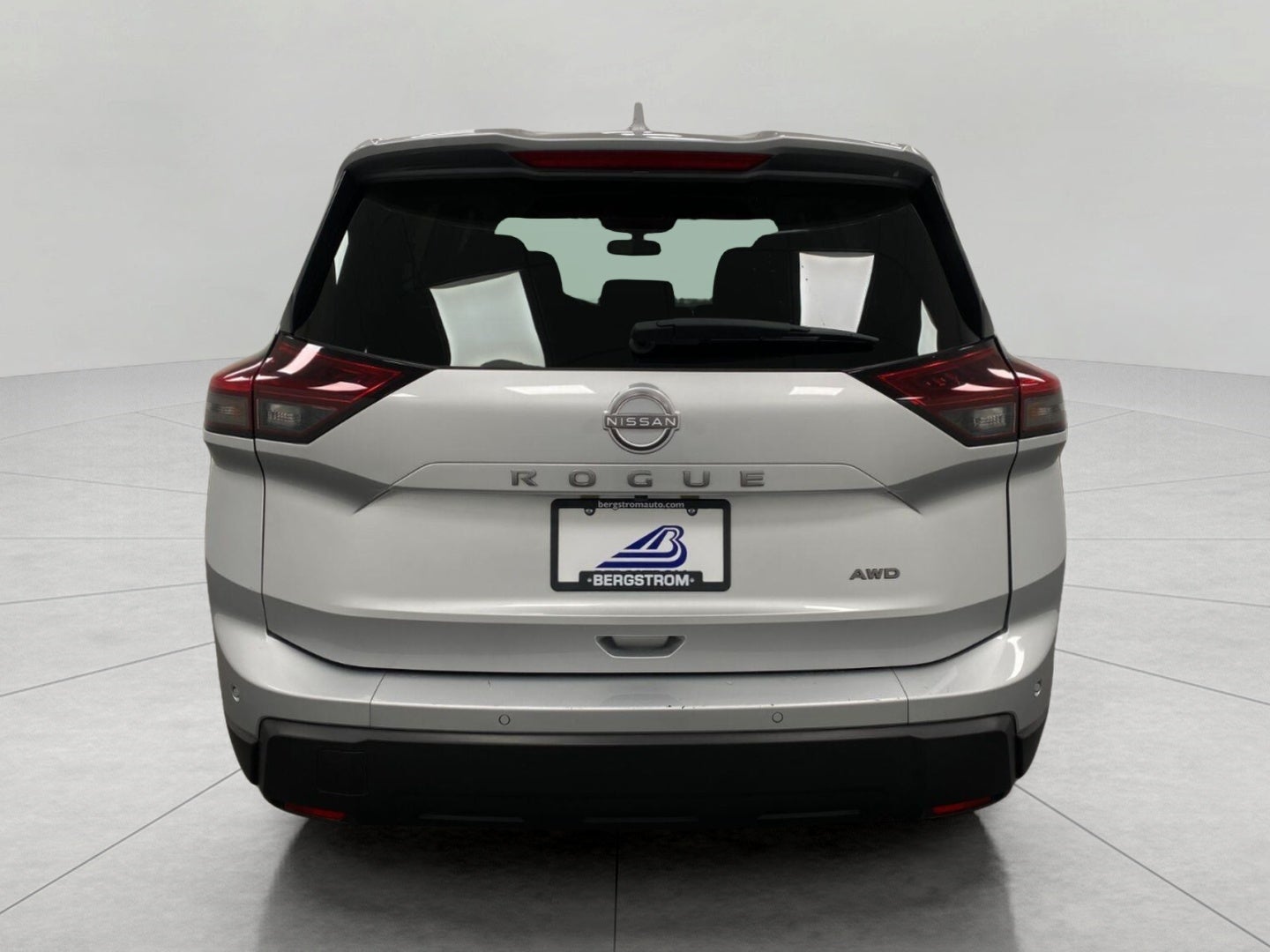 2025 Nissan Rogue AWD SV