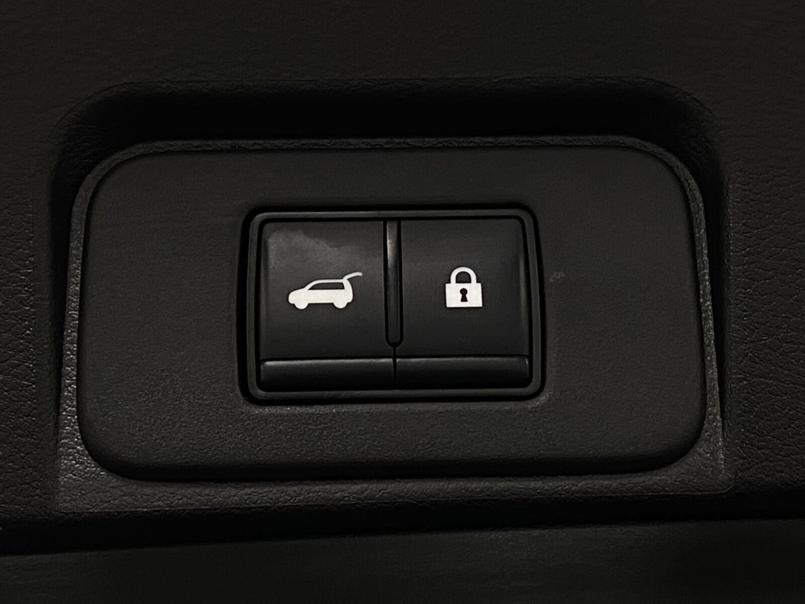 2025 Nissan Rogue AWD SV