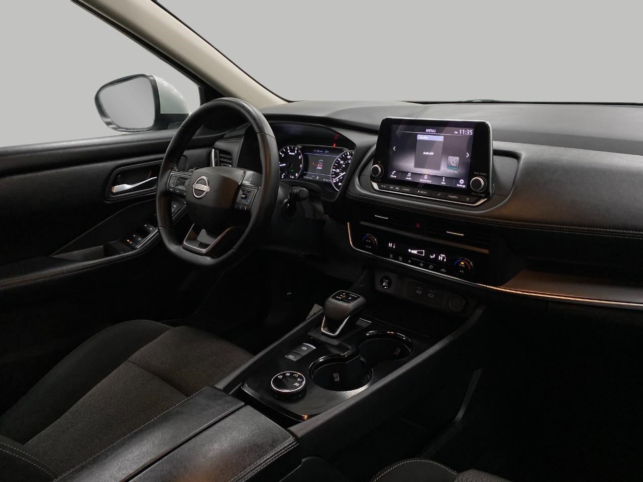 2025 Nissan Rogue AWD SV