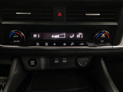 2025 Nissan Rogue AWD SV