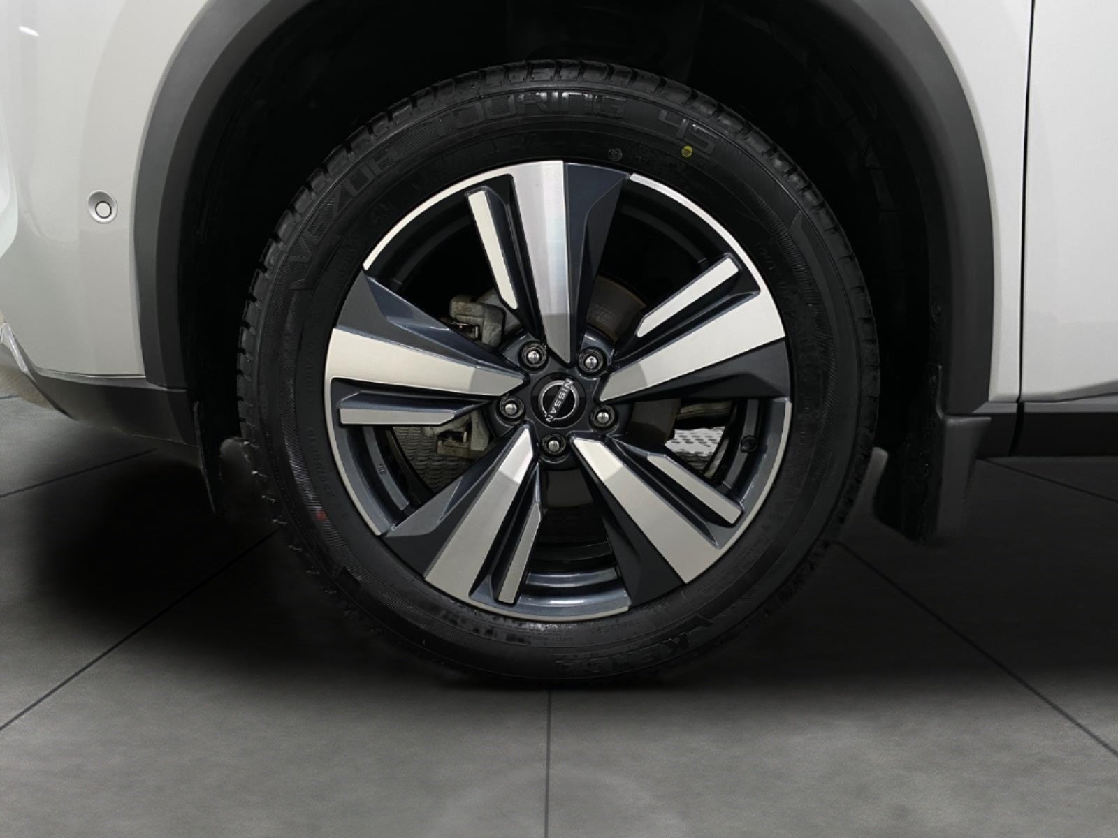2023 Nissan Rogue AWD SL