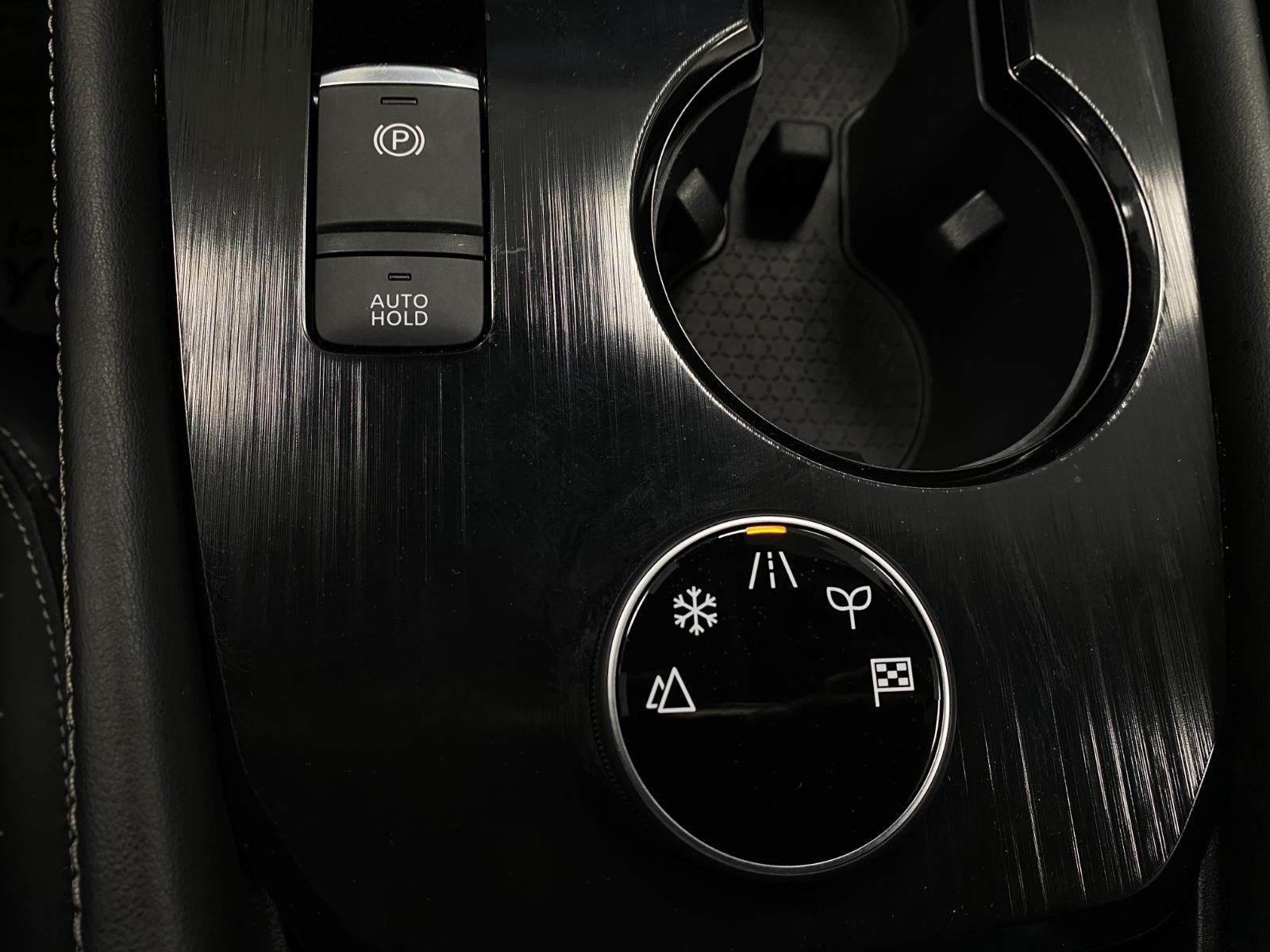 2023 Nissan Rogue AWD SL