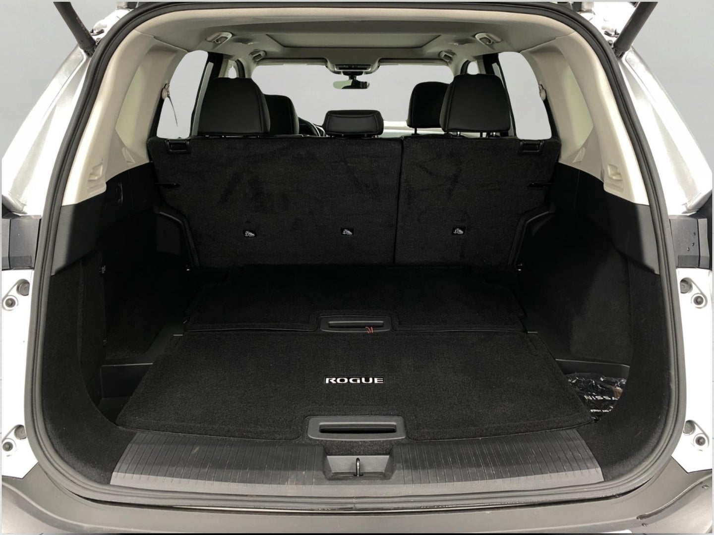 2023 Nissan Rogue AWD SL