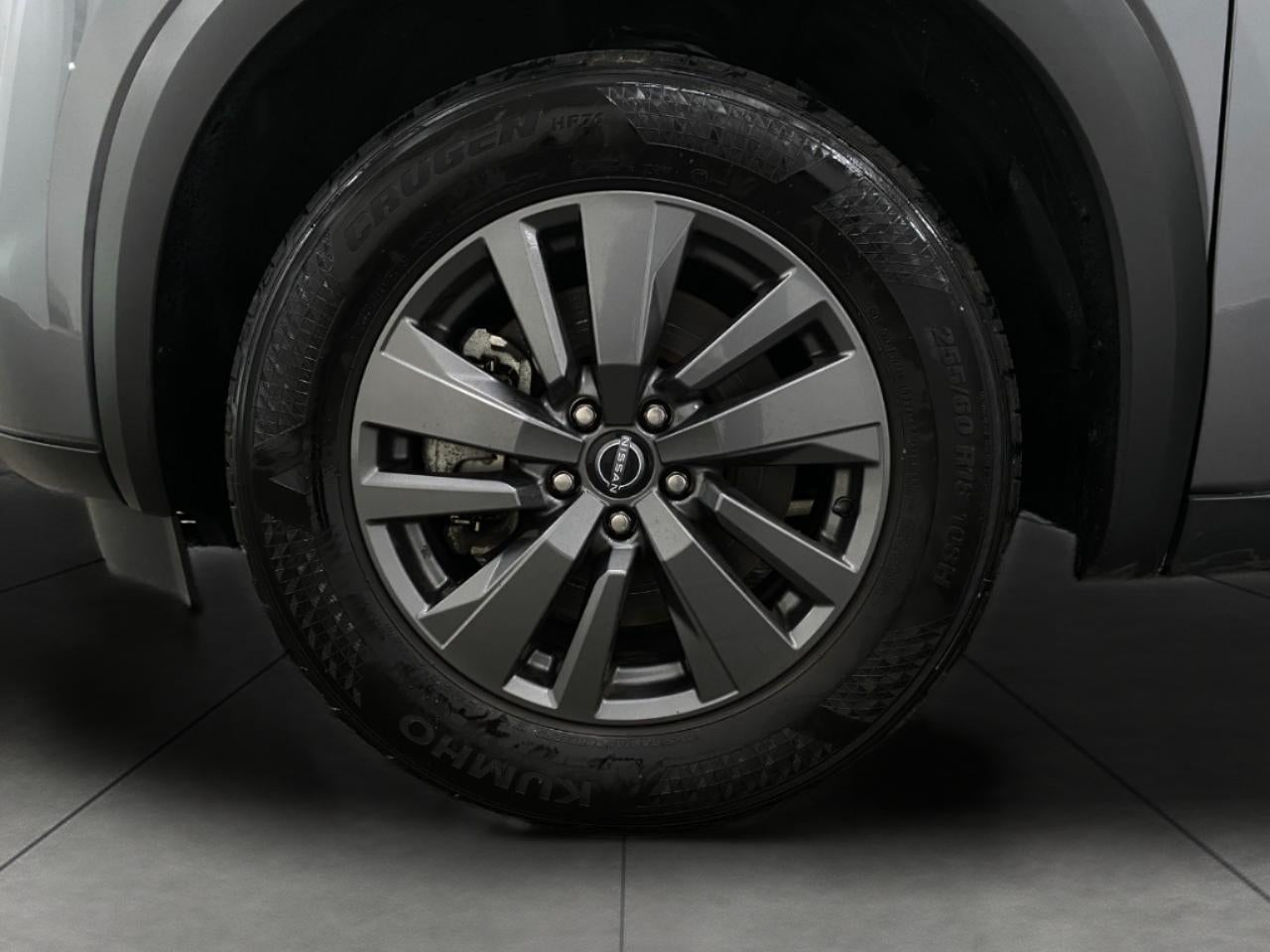 2024 Nissan Pathfinder SV 4WD