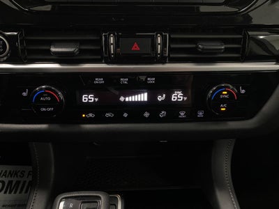 2024 Nissan Pathfinder SV 4WD