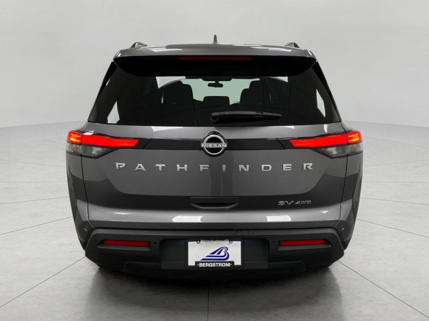 2024 Nissan Pathfinder SV 4WD