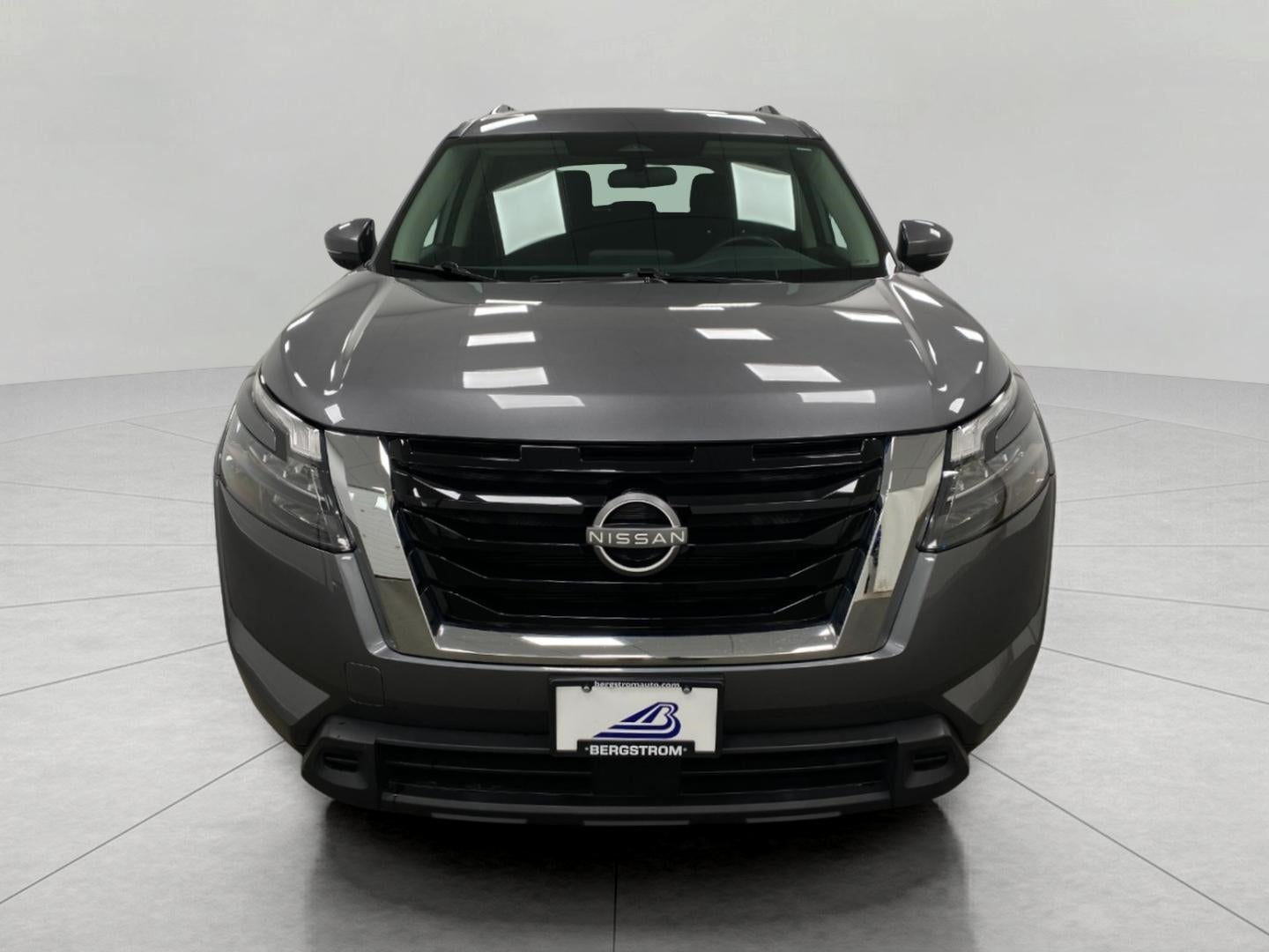 2024 Nissan Pathfinder SV 4WD