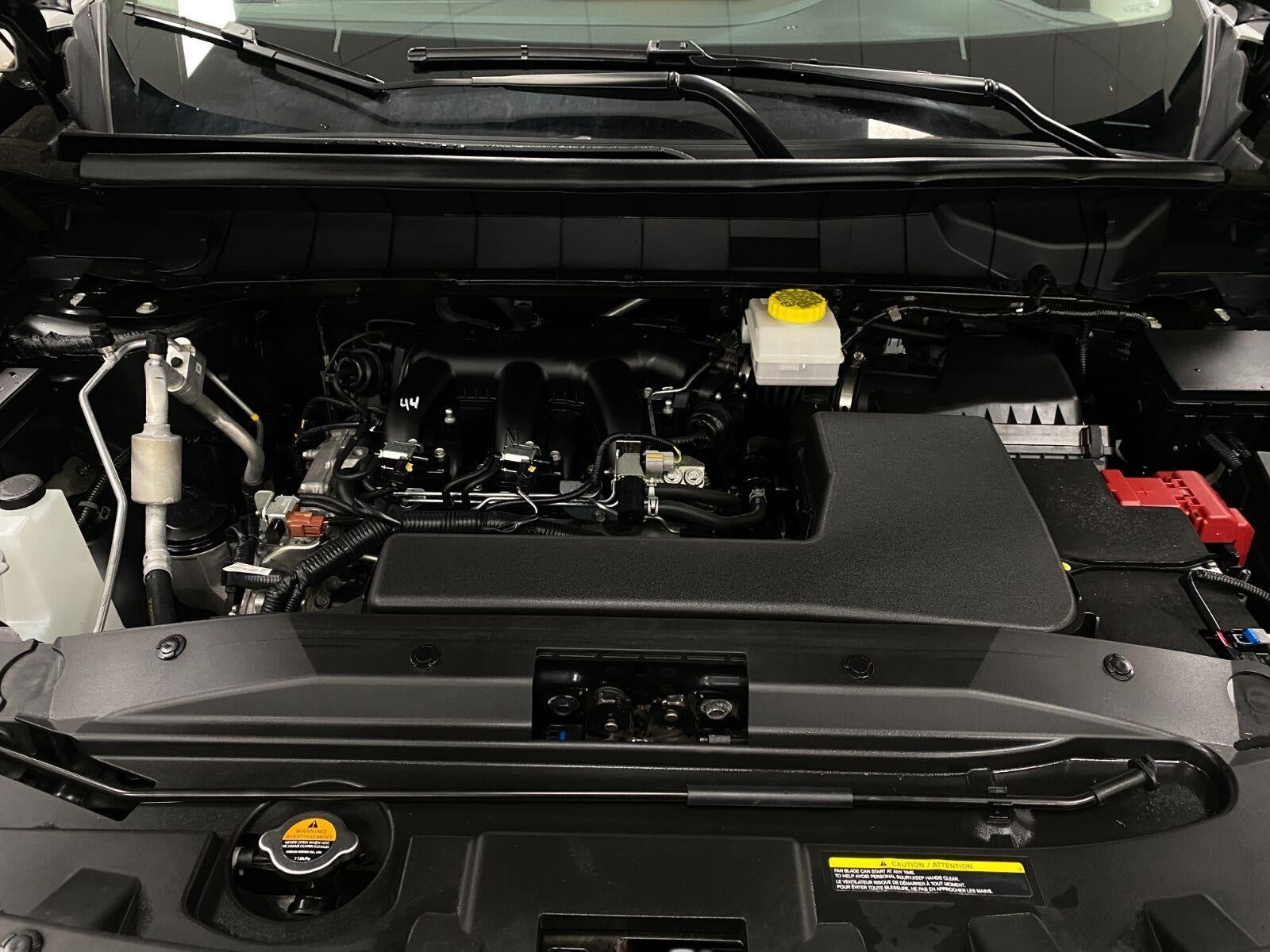 2025 Nissan Pathfinder SV 4WD