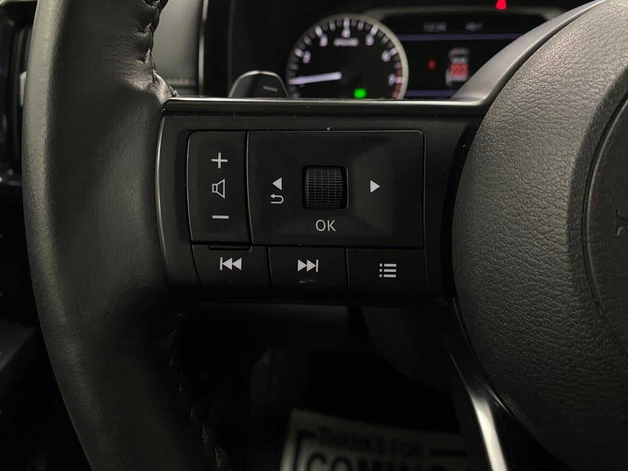 2024 Nissan Pathfinder SV 4WD