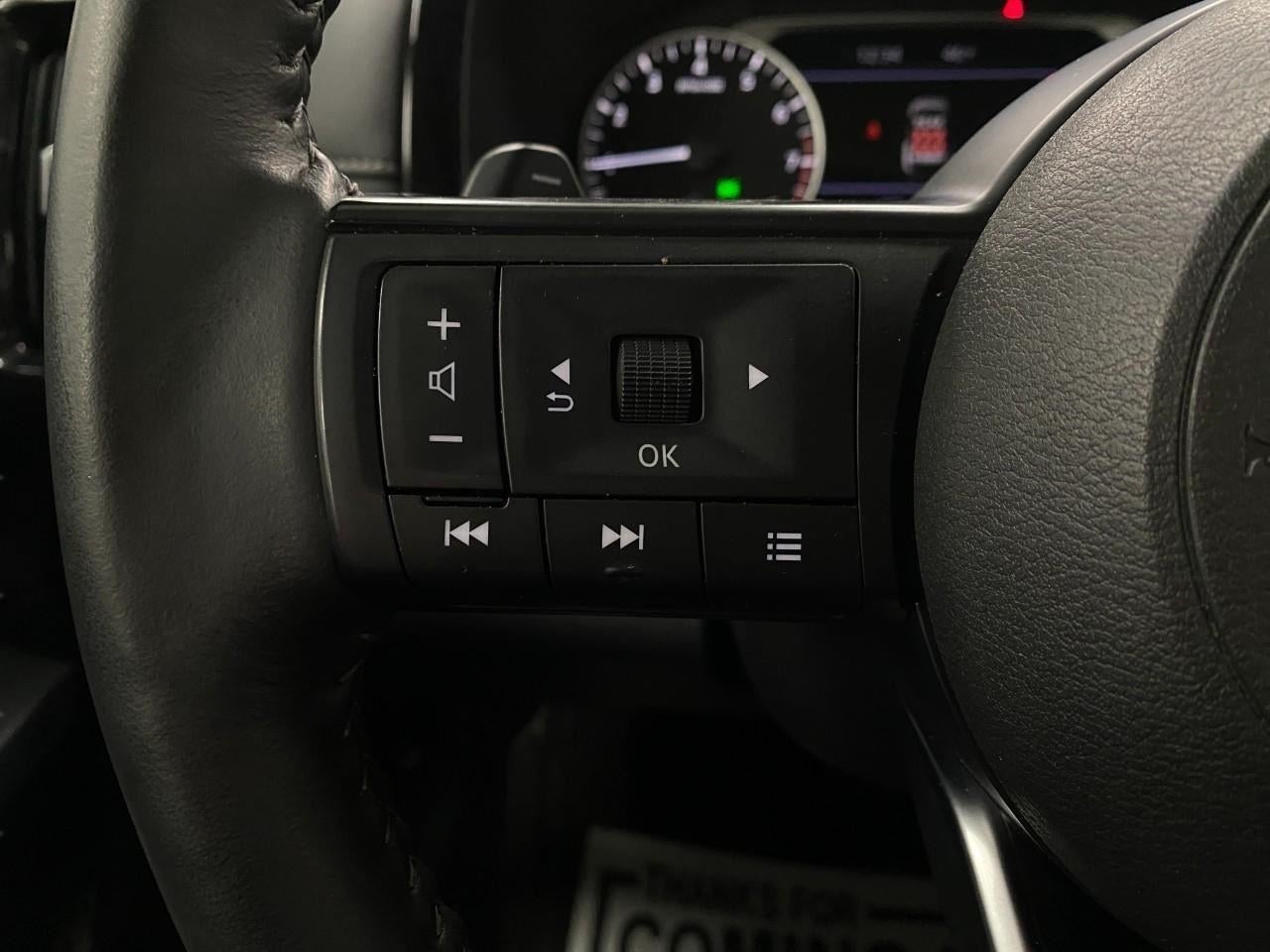 2024 Nissan Pathfinder SV 4WD
