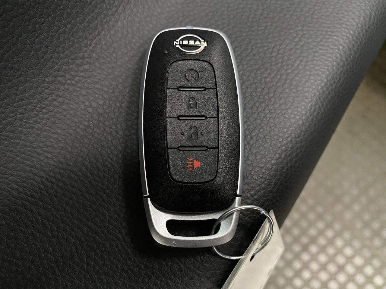 2024 Nissan Pathfinder SV 4WD
