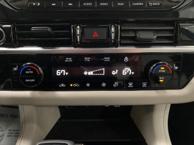 2023 Nissan Pathfinder SL 4WD