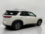 2022 Nissan Pathfinder SL 4WD