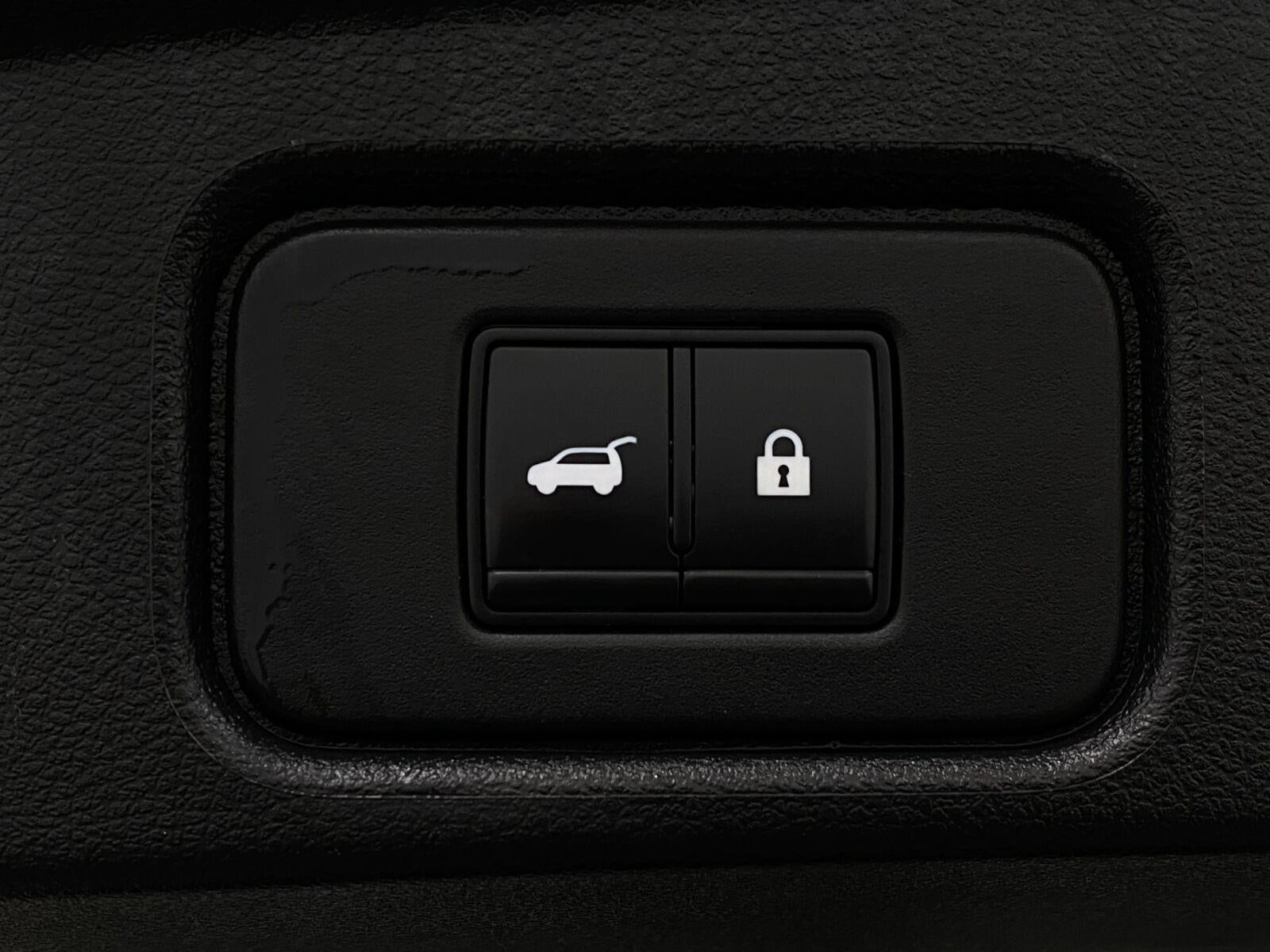 2022 Nissan Pathfinder SL 4WD