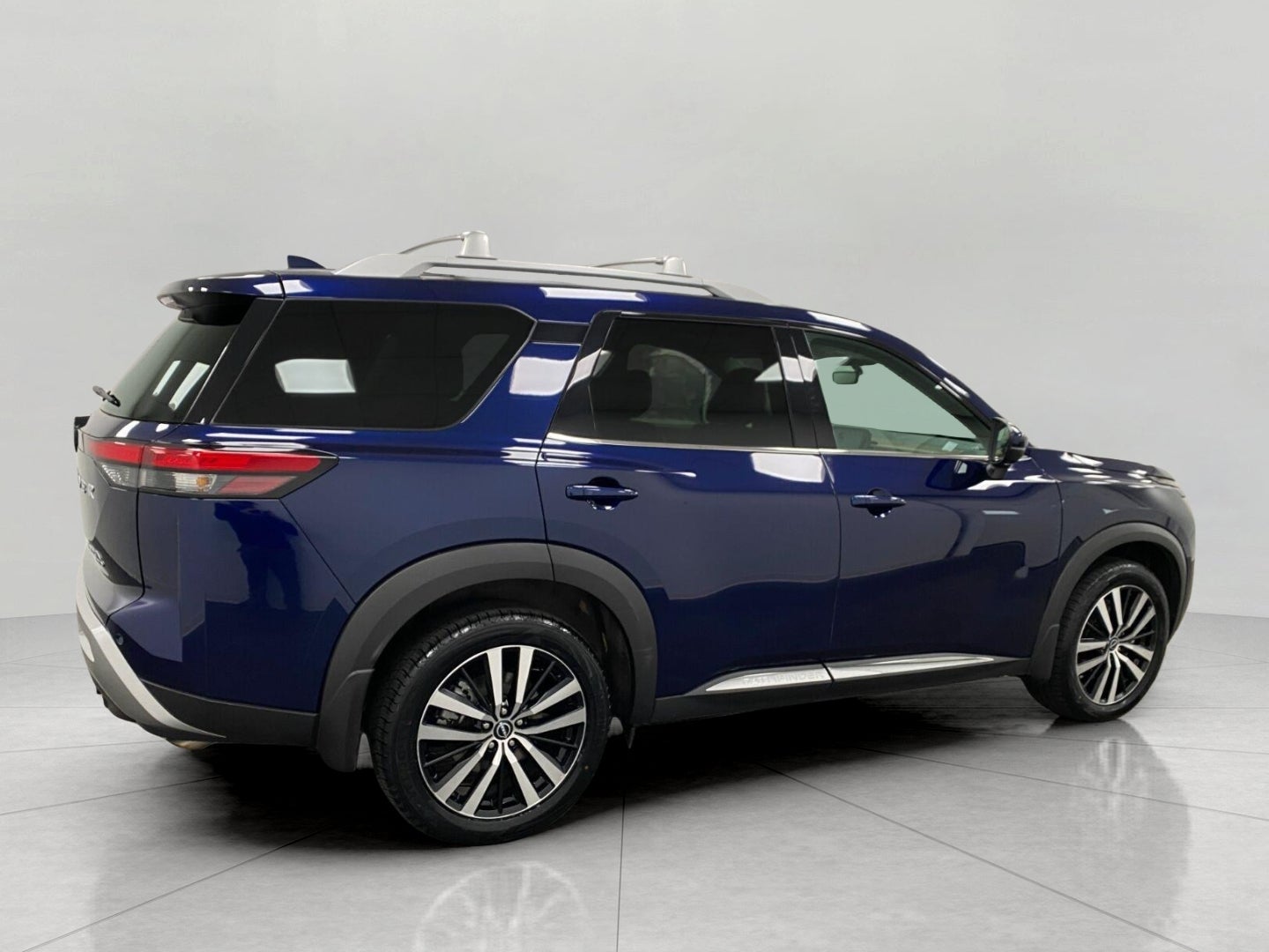 2024 Nissan Pathfinder Platinum 4WD