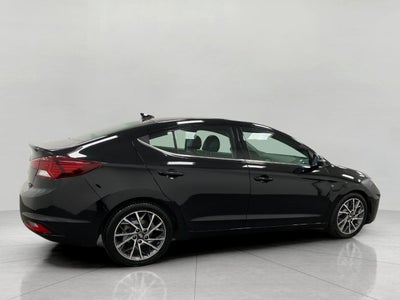 2019 Hyundai ELANTRA Limited Auto