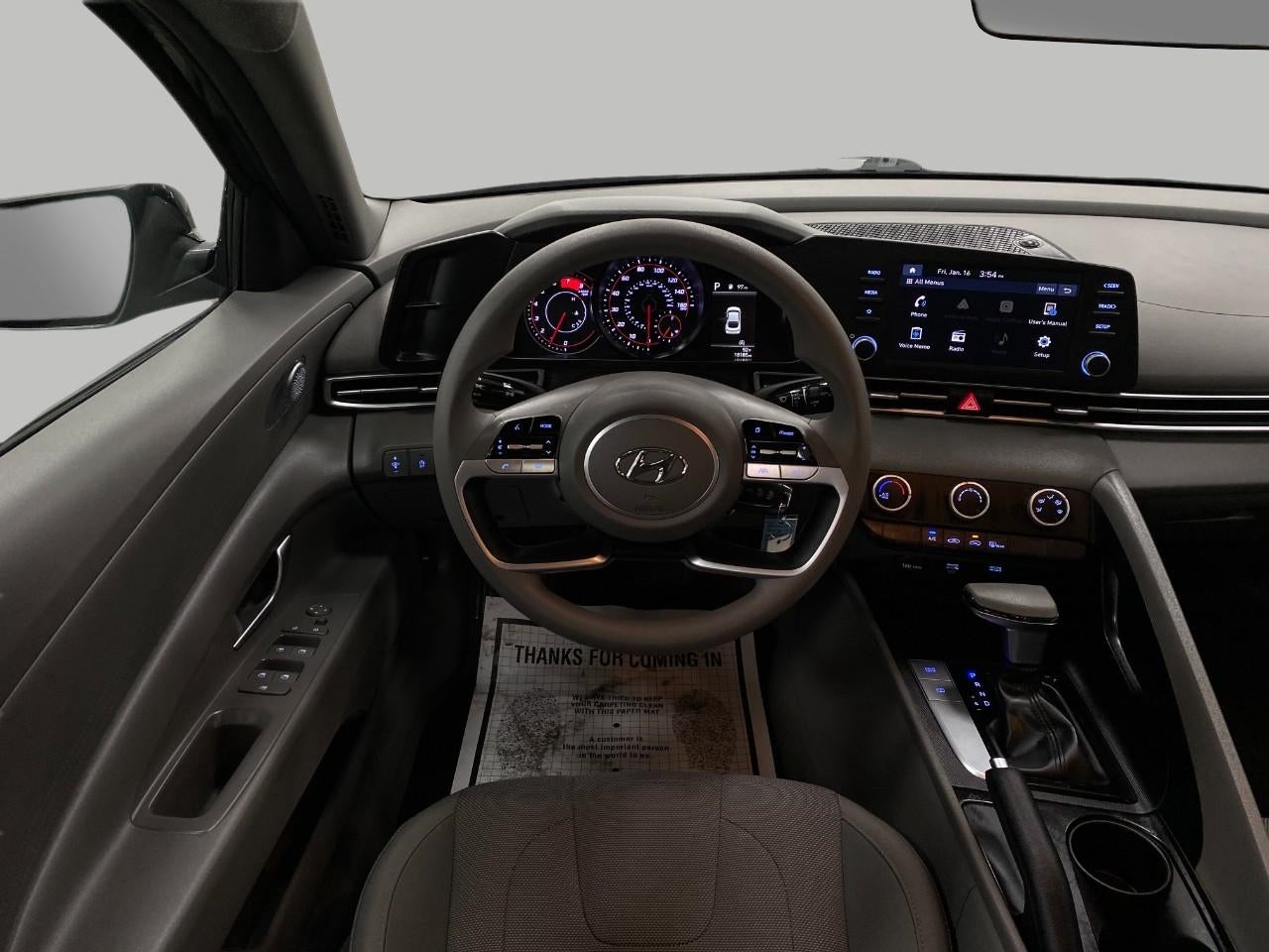 2023 Hyundai ELANTRA SE IVT