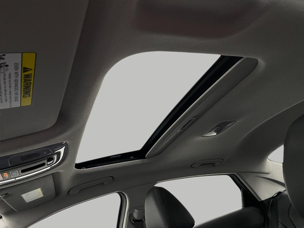 2023 Hyundai ELANTRA Limited IVT