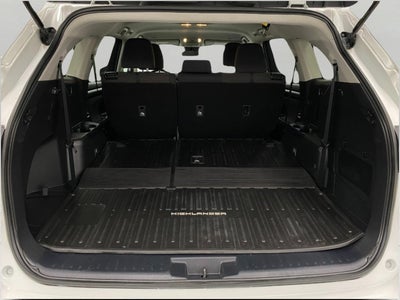 2023 Toyota Highlander L FWD