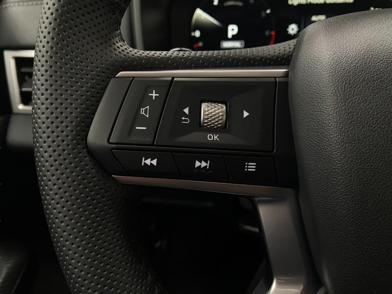 2025 Mitsubishi Outlander SE S-AWC