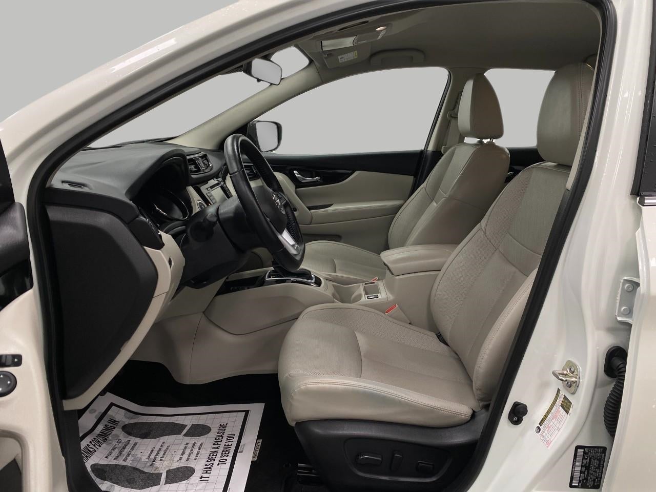 2022 Nissan Rogue Sport AWD SL