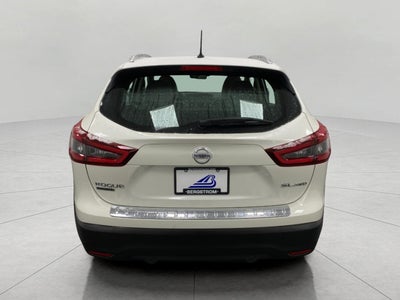 2022 Nissan Rogue Sport AWD SL