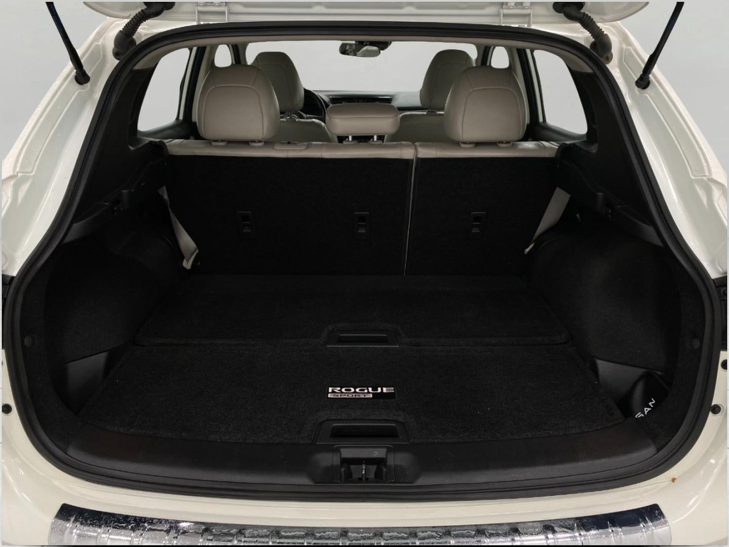 2022 Nissan Rogue Sport AWD SL