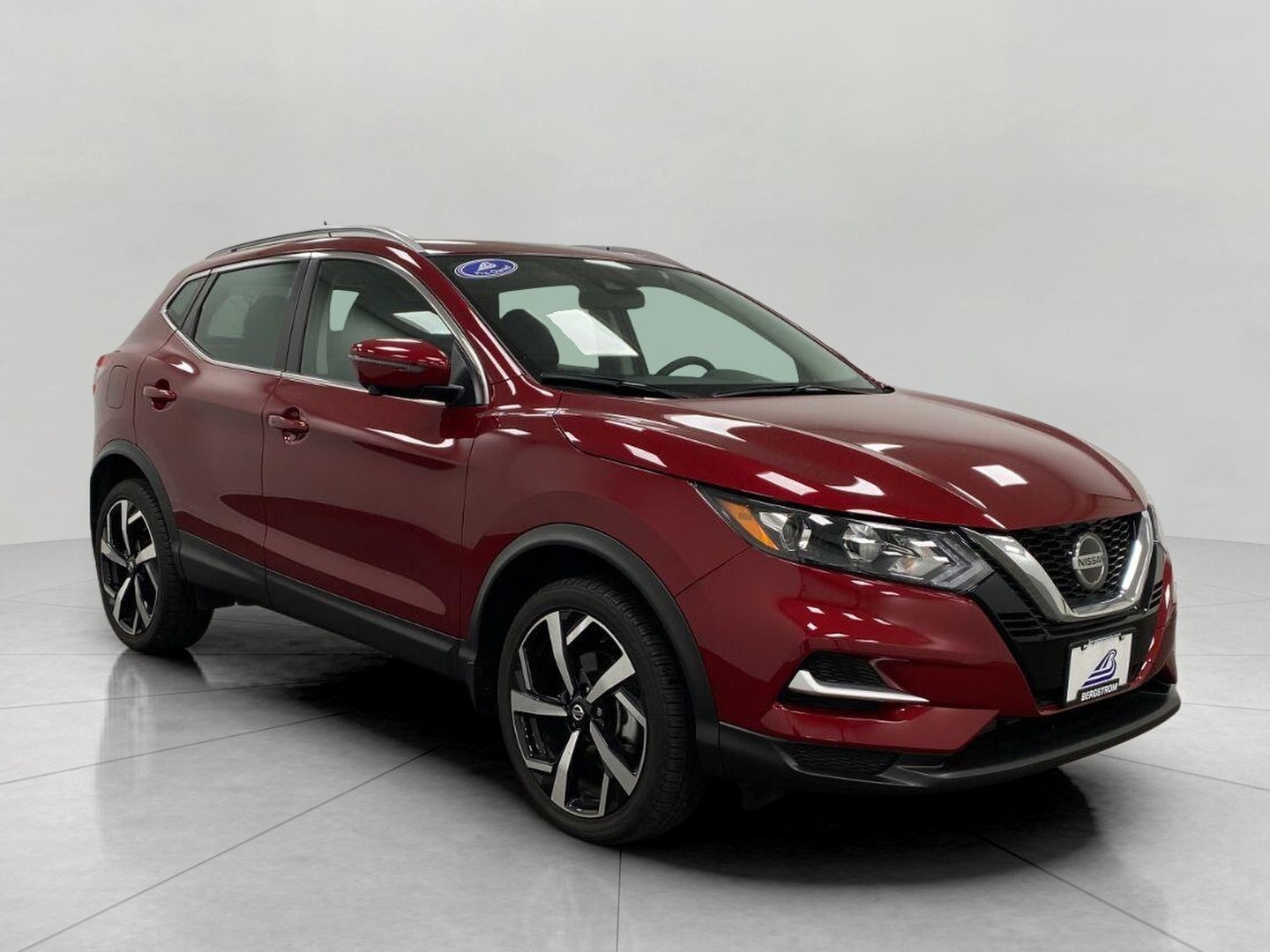 2022 Nissan Rogue Sport AWD SL