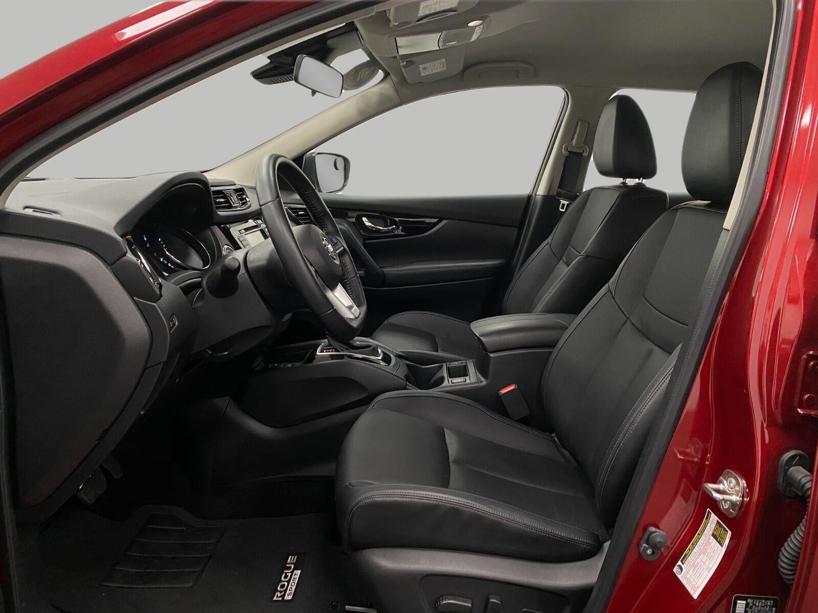 2022 Nissan Rogue Sport AWD SL