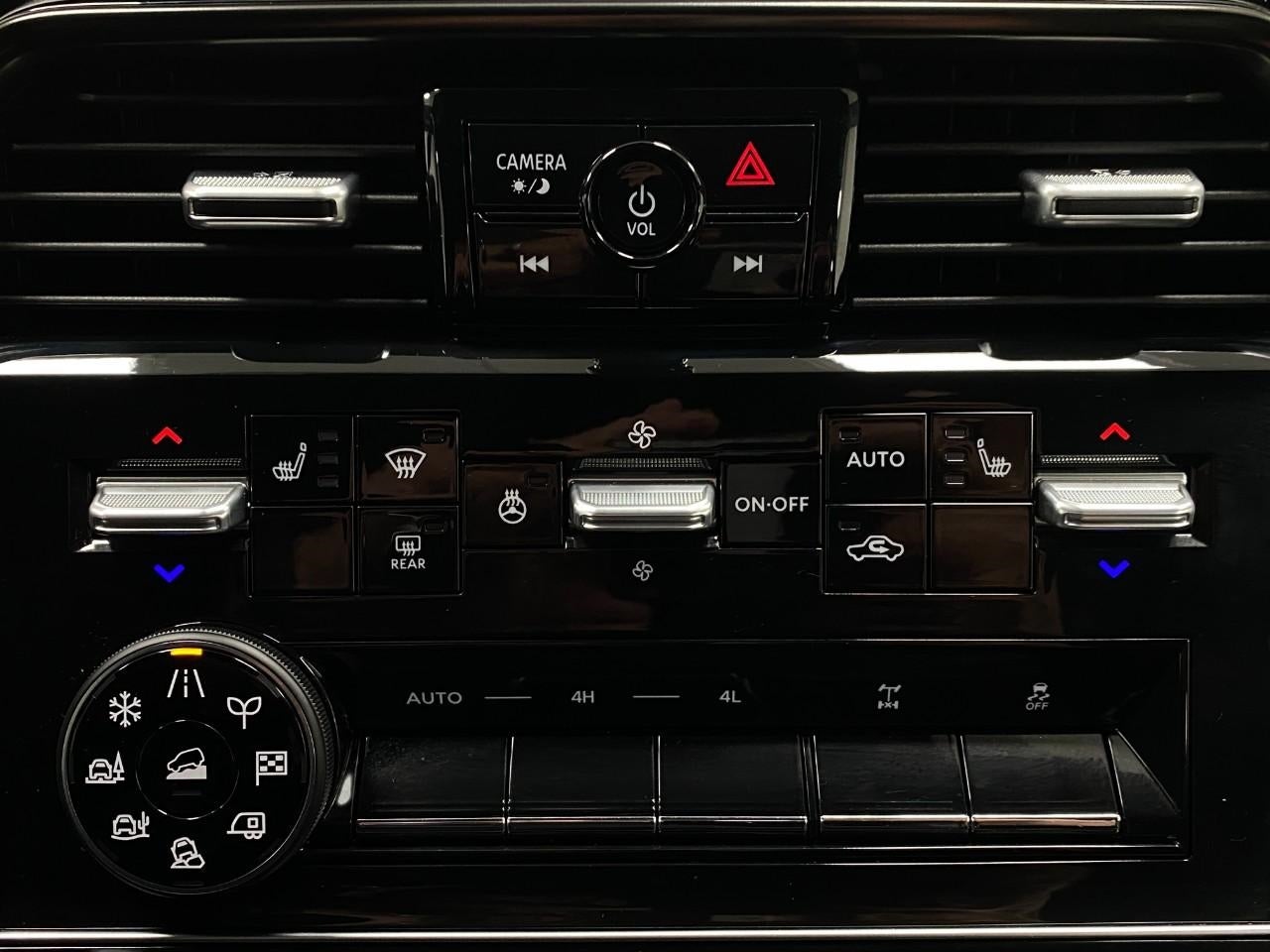 2025 Nissan Armada 4x4 PRO-4X