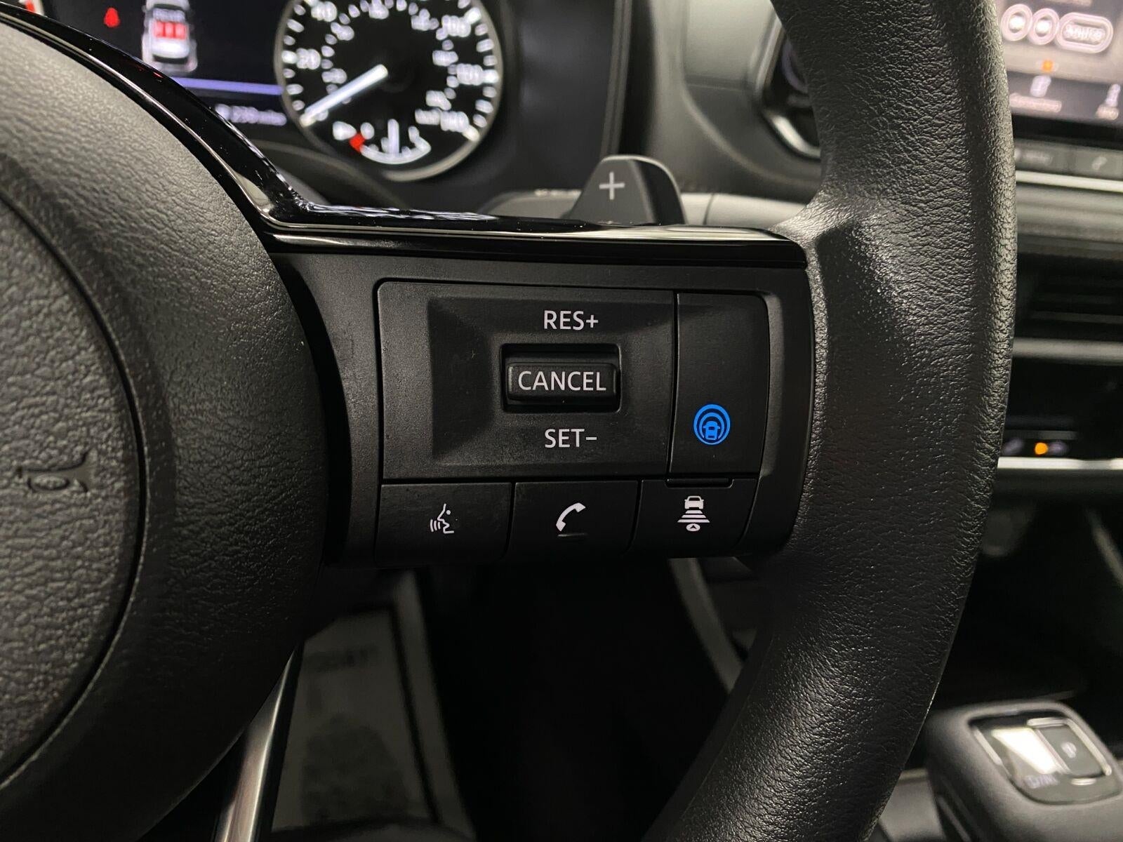 2023 Nissan Rogue AWD SV