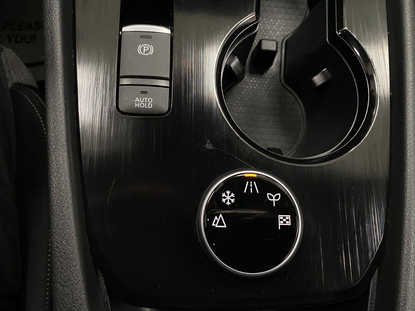 2023 Nissan Rogue AWD SV