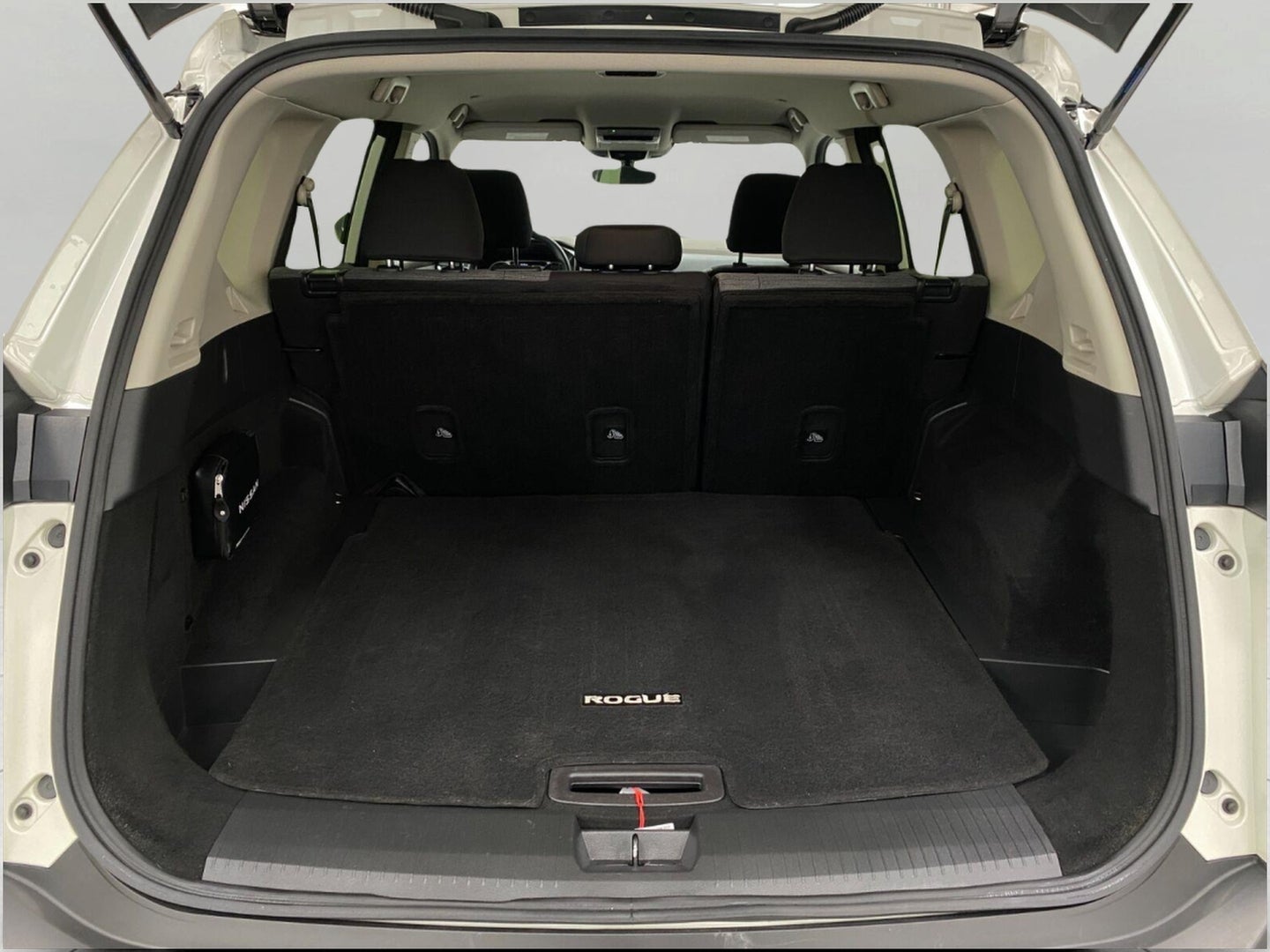 2023 Nissan Rogue AWD SV