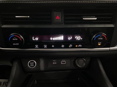 2023 Nissan Rogue AWD SV