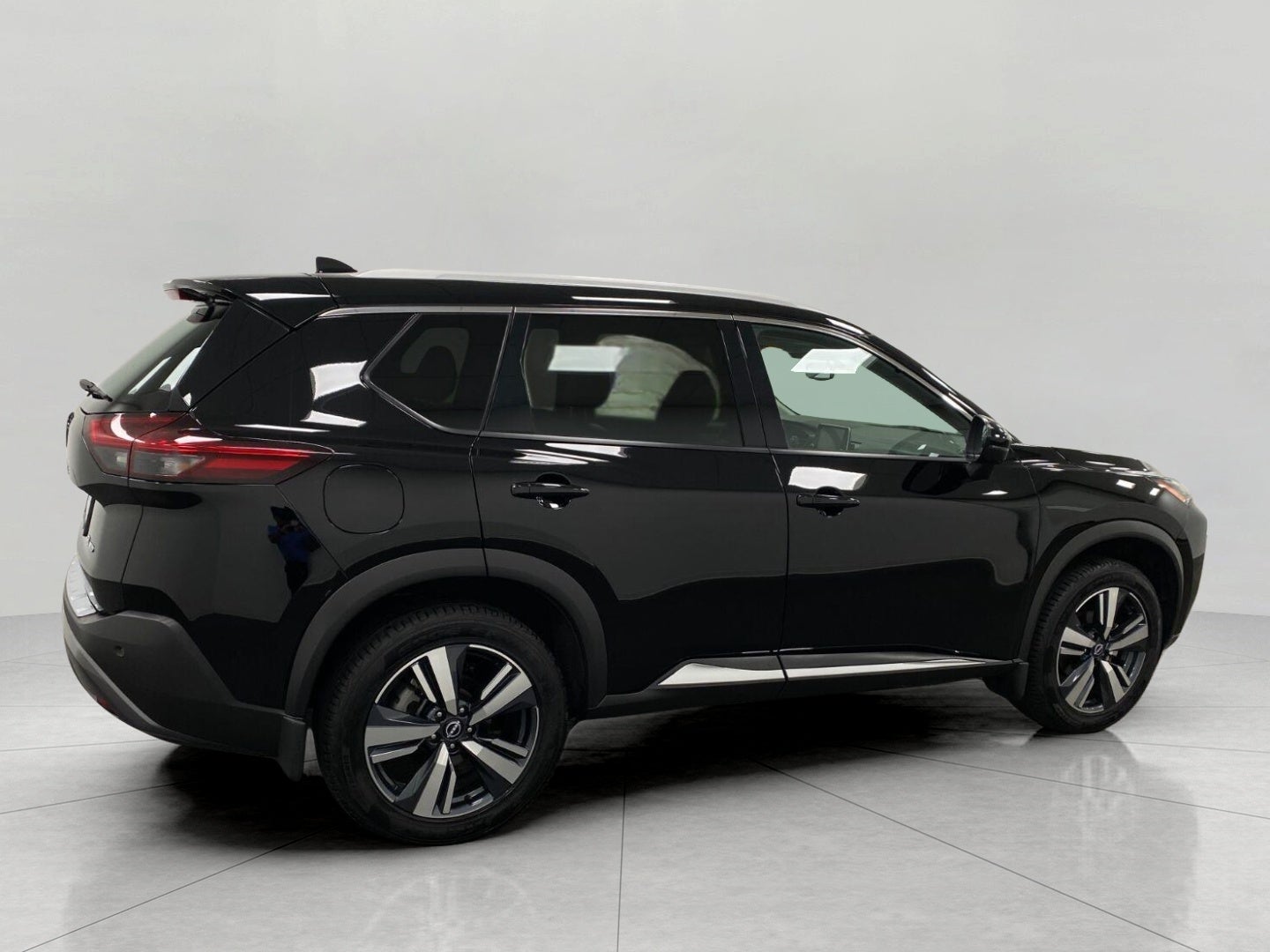 2023 Nissan Rogue AWD SL
