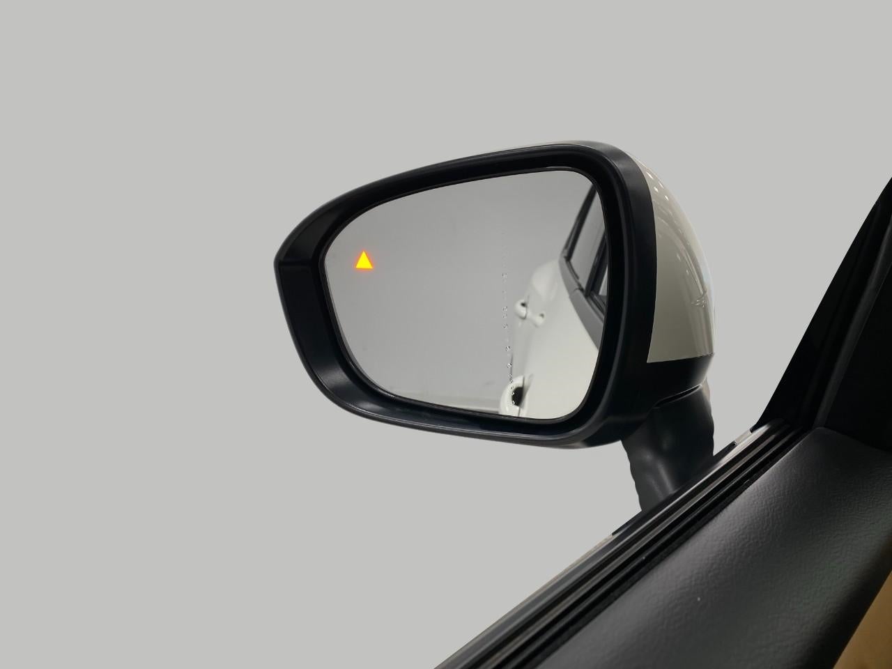 2023 Nissan Rogue AWD Platinum