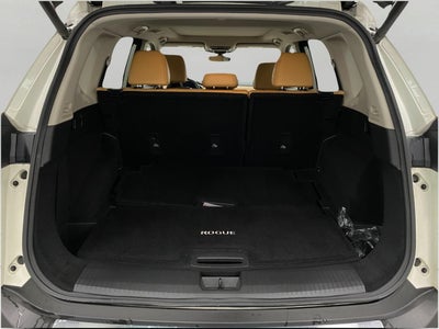 2023 Nissan Rogue AWD Platinum