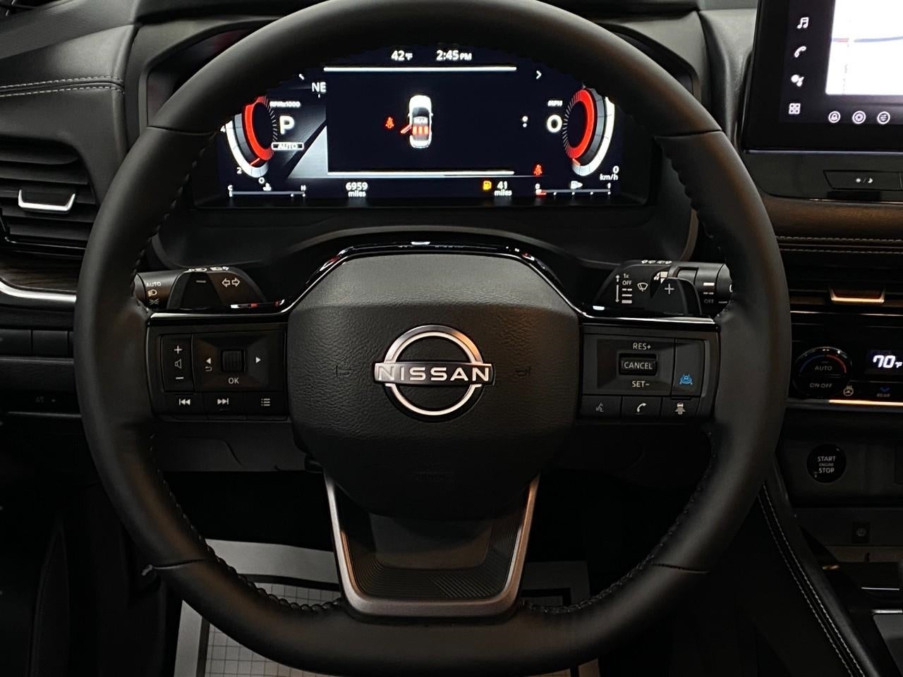 2025 Nissan Rogue AWD Platinum