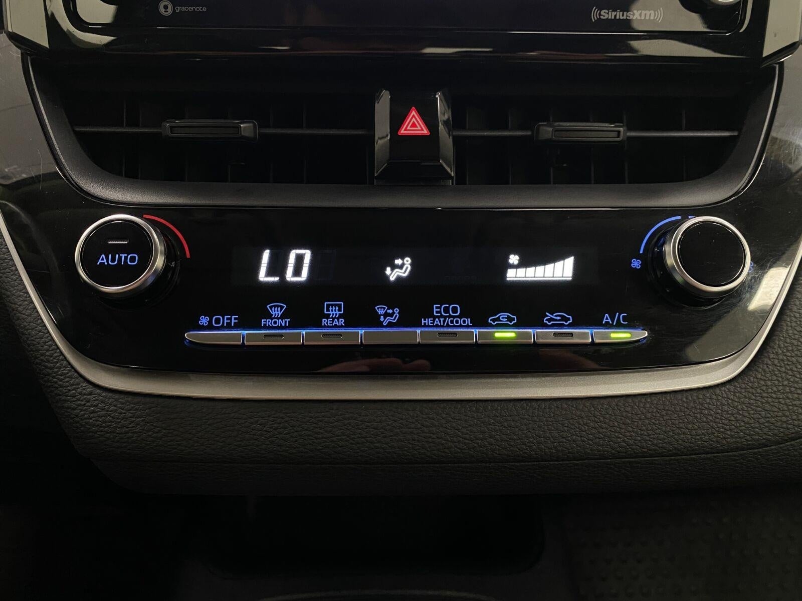 2022 Toyota Corolla LE CVT