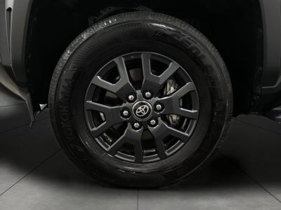 2025 Toyota 4Runner SR5 4WD